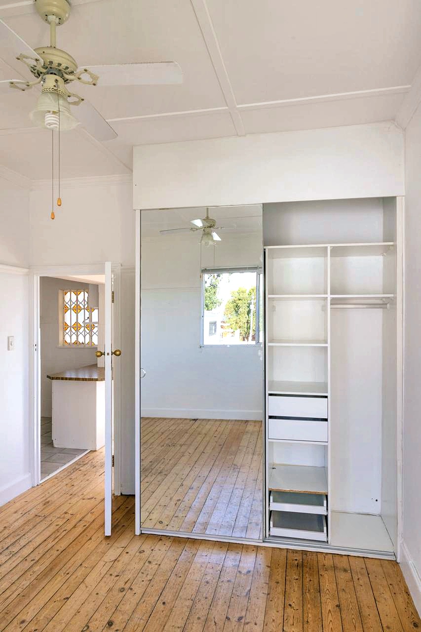 To Let 1 Bedroom Property for Rent in Oranjezicht Western Cape